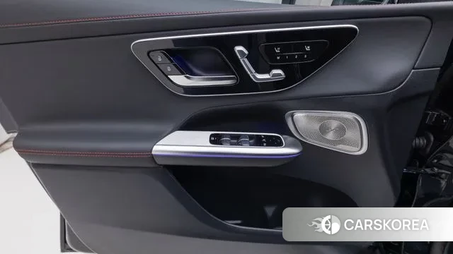 Mercedes-Benz GLC-Class X254 2025 Черный из Кореи, фото 2