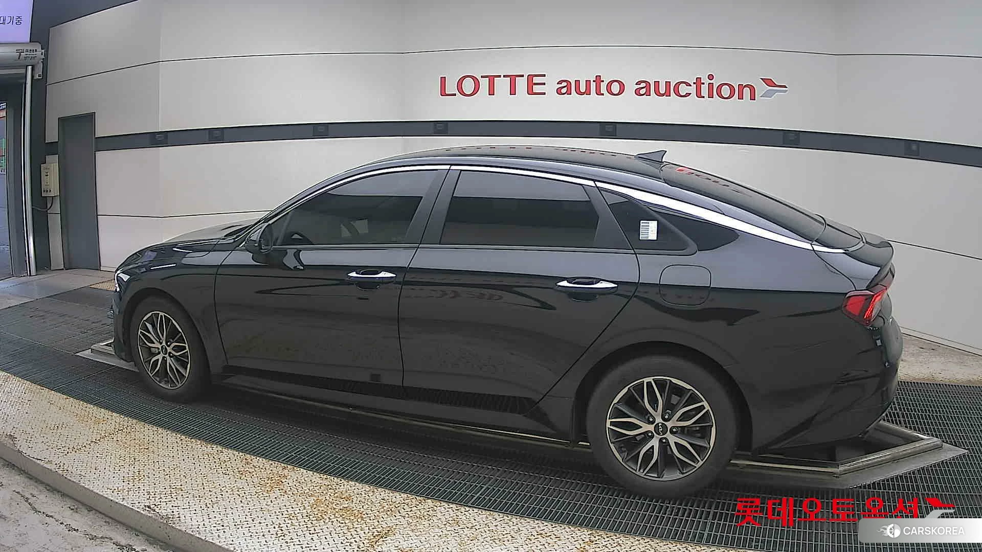 Kia K5 2022 Aurora Black Pearl из Кореи, фото 2
