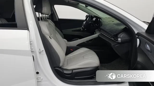 Hyundai Avante (CN7) 2020 Белый из Кореи, фото 2