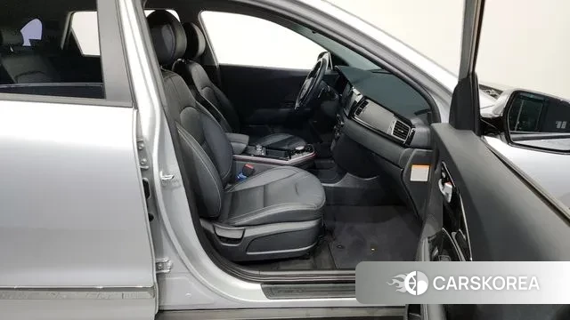 Kia Niro EV 2020 Серебряный из Кореи, фото 2