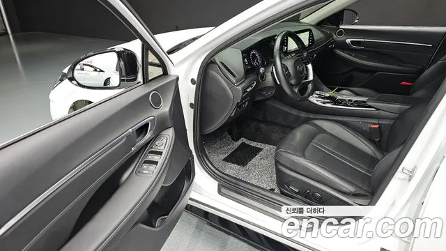 Hyundai Sonata (DN8) 2022 Белый из Кореи, фото 2