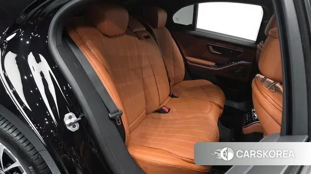 Mercedes-Benz S-Class W223 2024 Черный из Кореи, фото 2