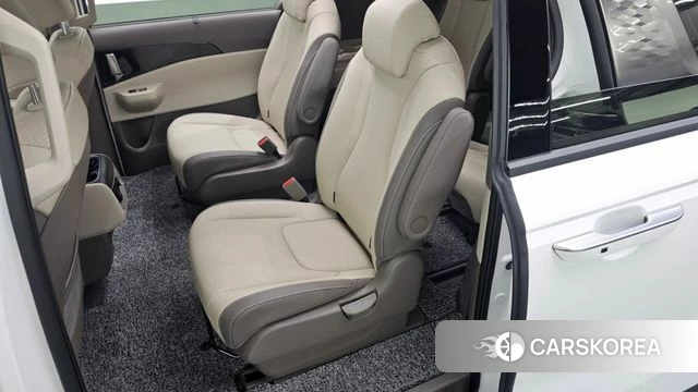 Kia The New Carnival 4th Generation 2024 Белый из Кореи, фото 2