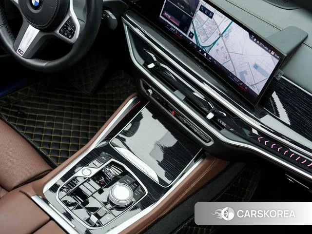 BMW X6 2024 Белый из Китая, фото 2