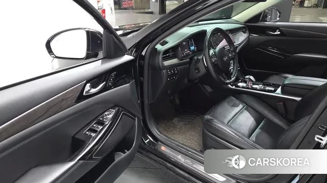 Kia K7 Premier Hybrid 2021 Черный из Кореи, фото 2