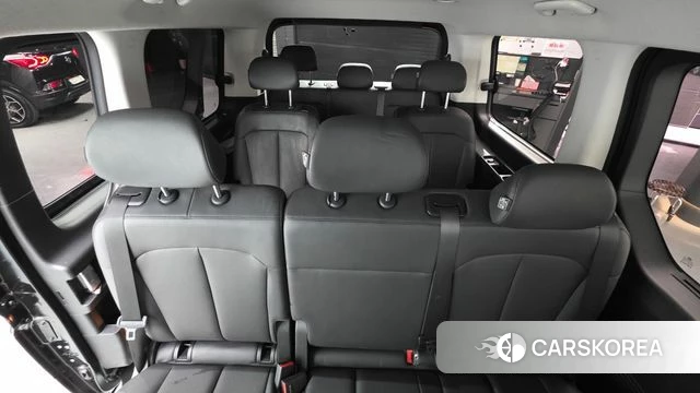 Hyundai Staria 2025 Черный из Кореи, фото 2