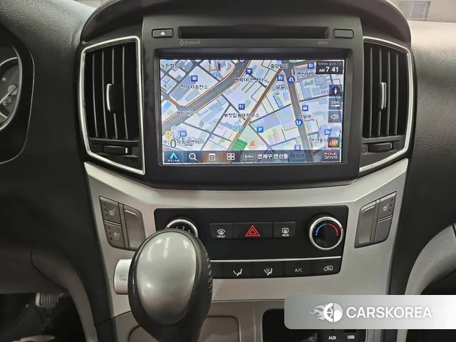 Hyundai The New Grand Starex 2019 Серебристо-серый из Кореи, фото 2