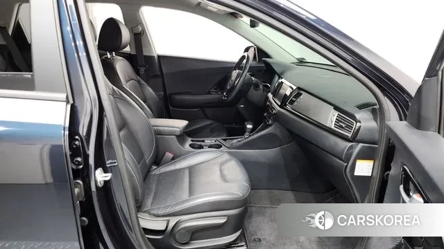 Kia Niro 2018 Синий из Кореи, фото 2