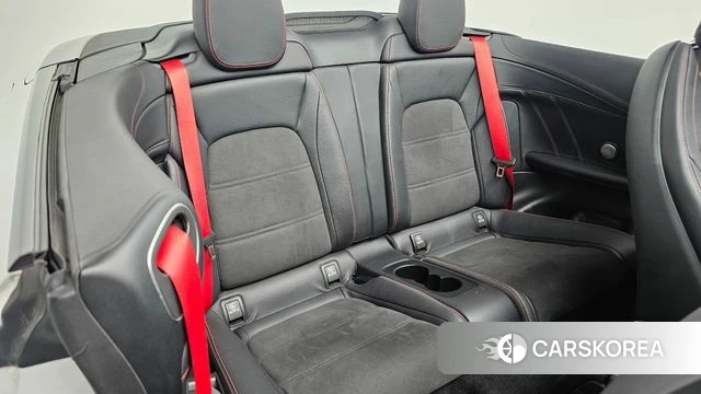 Mercedes-Benz C-Class W205 2019 Белый из Кореи, фото 2