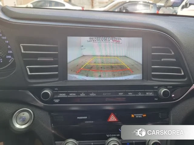 Hyundai The New Avante AD 2019 Белый из Кореи, фото 2