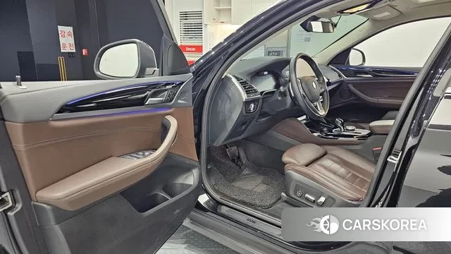 BMW X4 (G02) 2022 Черный из Кореи, фото 2