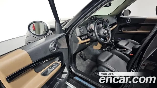 Mini Cooper D Countryman id 2892152 из Кореи 2