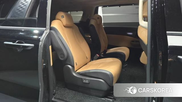 Kia Carnival 4th generation 2022 Черный из Кореи, фото 2