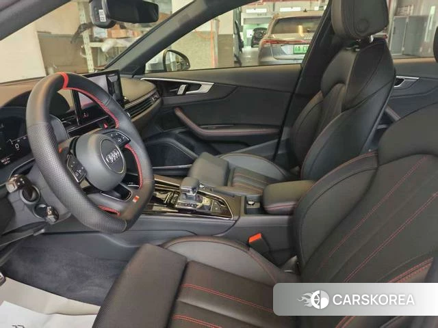 Audi A4L 2025 Белый из Китая, фото 2