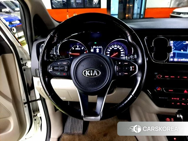 Kia All New Carnival 2018 Белый из Кореи, фото 2