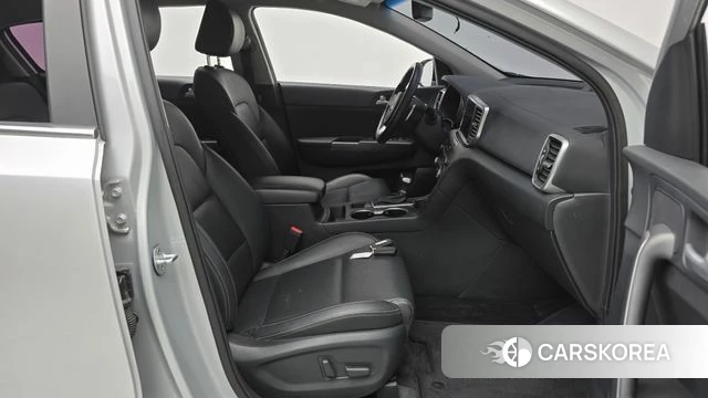 Kia Sportage The Bold 2020 Серебряный из Кореи, фото 2