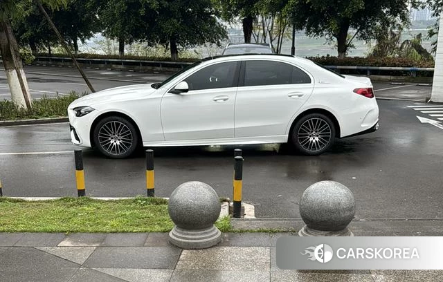 Mercedes-Benz Class C 2023 Белый из Китая, фото 2