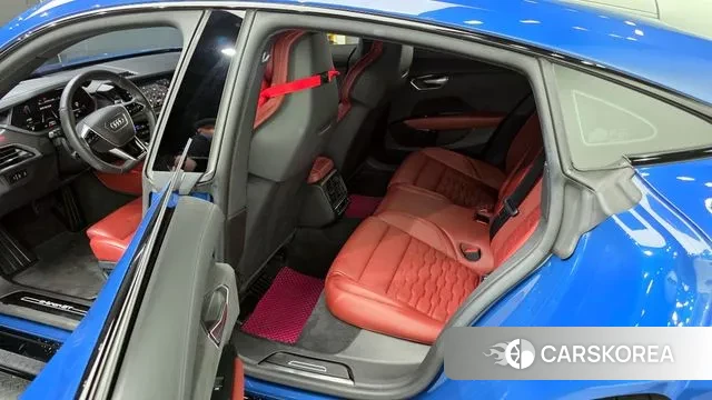 Audi e-Tron GT 2022 Синий из Кореи, фото 2