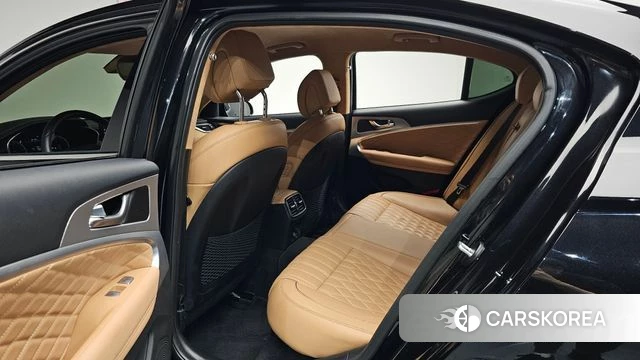 Genesis The New G70 2021 Черный из Кореи, фото 2