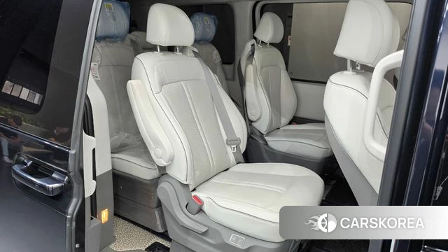 Hyundai Staria 2024 Синий из Кореи, фото 2