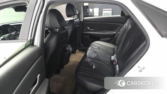Hyundai Avante (CN7) 2021 Белый из Кореи, фото 2