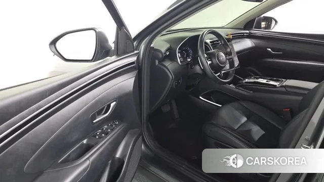 Hyundai Tucson (NX4) 2022 Серый из Кореи, фото 2