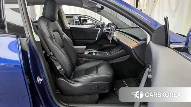 Tesla Model Y 2022 Синий из Кореи, фото 2