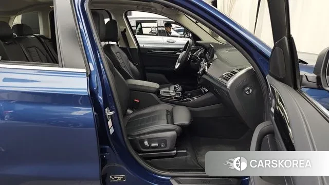 BMW X3 (G01) 2023 Синий из Кореи, фото 2