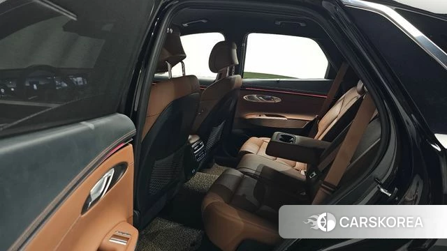 Genesis GV70 2024 Черный из Кореи, фото 2