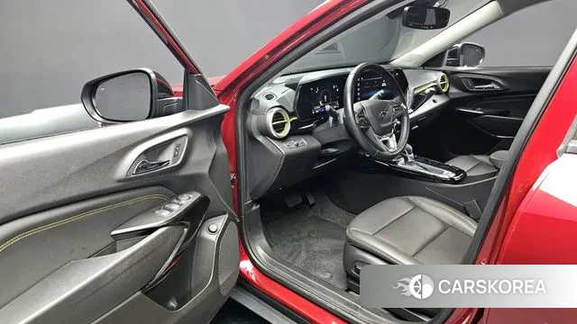 Chevrolet (GM Daewoo) Trax Crossover 2023 Красный из Кореи, фото 2