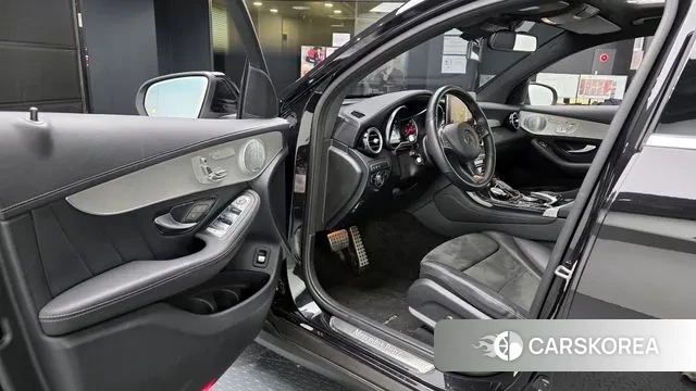 Mercedes-Benz GLC-Class X253 2019 Черный из Кореи, фото 2