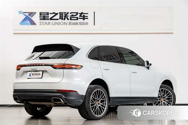 Porsche Cayenne 2021 Белый из Китая, фото 2