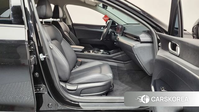 Kia The New K5 3rd generation 2024 Черный из Кореи, фото 2