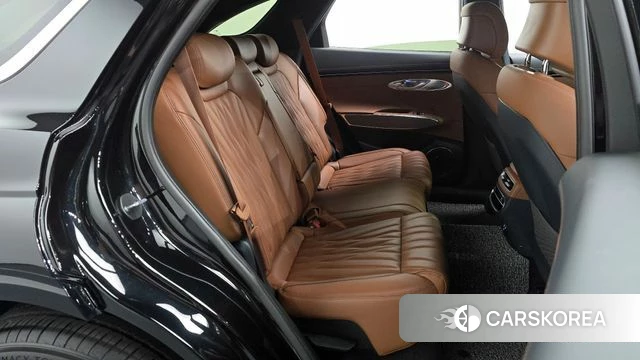 Genesis GV70 2023 Черный из Кореи, фото 2
