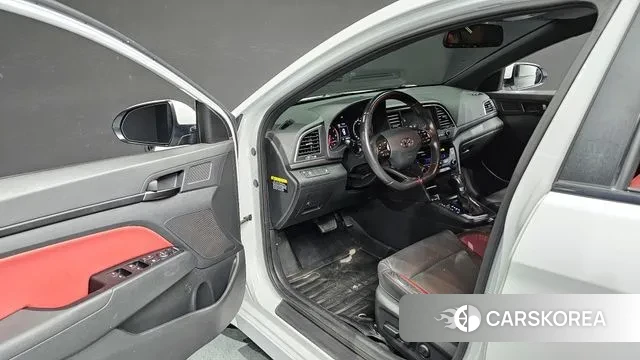 Hyundai Avante AD 2018 Белый из Кореи, фото 2