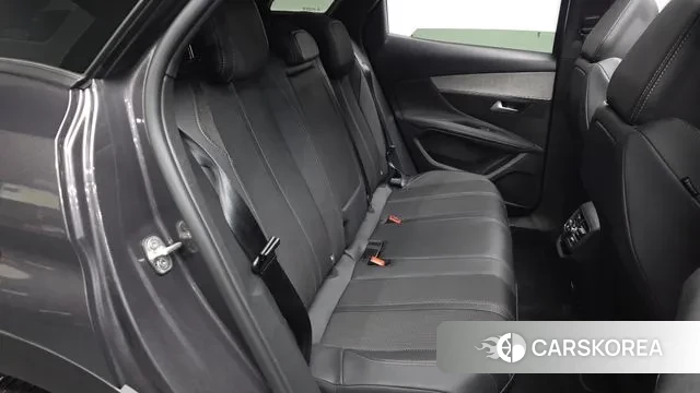 Peugeot 3008 second generation 2022 Серый из Кореи, фото 2