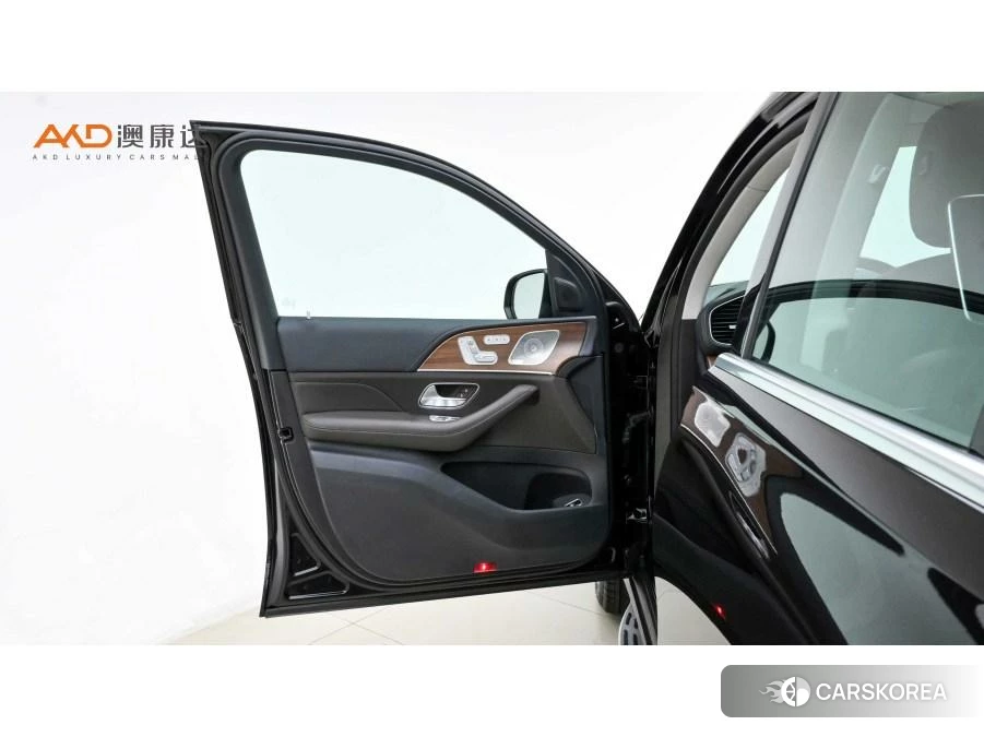 Mercedes-Benz GLS 2020 Черный из Китая, фото 2