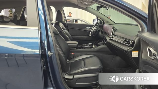Kia Sportage 5th Generation Hybrid 2023 Синий из Кореи, фото 2