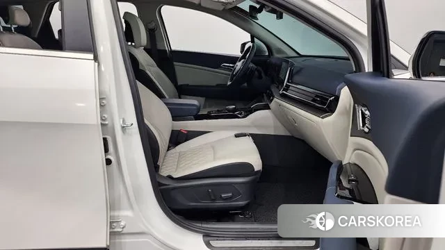 Kia Sportage 5th Generation 2024 Белый из Кореи, фото 2