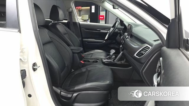 Kia Seltos 2019 Белый из Кореи, фото 2