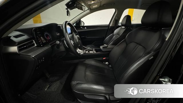 Kia K5 3rd generation 2023 Черный из Кореи, фото 2