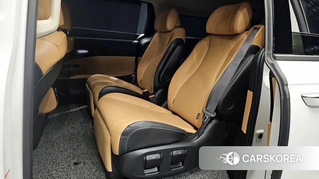 Kia Carnival 4th generation 2021 Белый из Кореи, фото 2