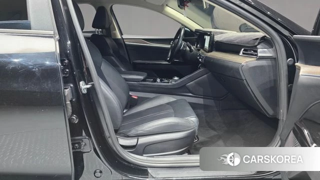 Kia K5 3rd generation 2021 Черный из Кореи, фото 2