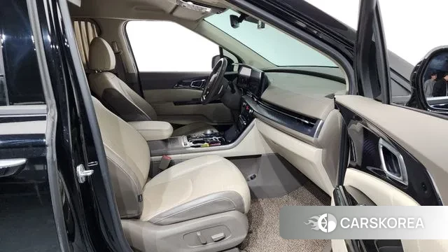 Kia Carnival 4th generation 2021 Черный из Кореи, фото 2