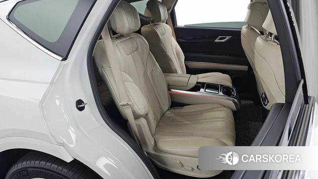 Genesis GV80 2023 Белый из Кореи, фото 2