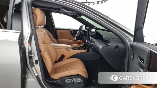 Lexus LS500 5th generation 2021 Серый из Кореи, фото 2