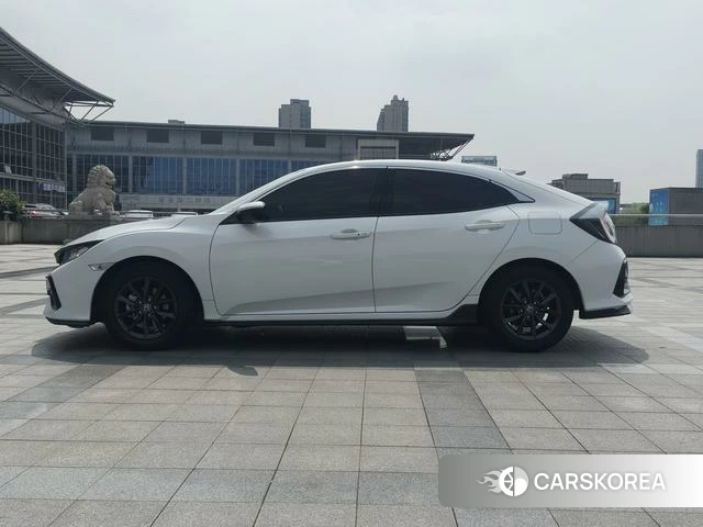 Honda Civic 2021 Белый из Китая, фото 2