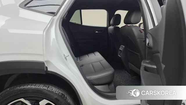 Chevrolet (GM Daewoo) Trax Crossover 2023 Белый из Кореи, фото 2