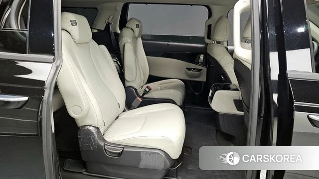 Kia Carnival 4th generation 2023 Черный из Кореи, фото 2