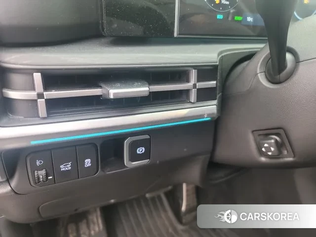 Hyundai Santa Fe (MX5) 2024 Серый из Кореи, фото 2